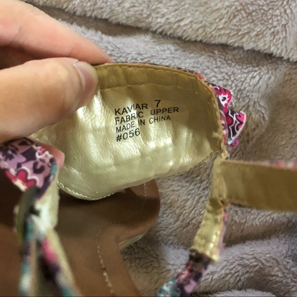 Madden Girl Ruffle Sandals - Picture 5 of 5